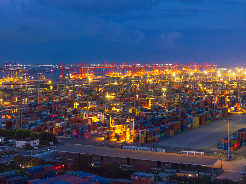 从中国深圳将牙膏寄到新加坡