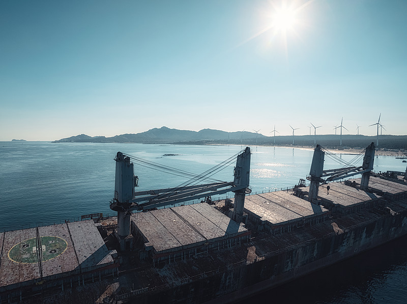 经过中国东莞东西邮寄到新加坡