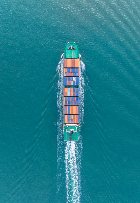 经由中国哈尔滨将易碎品寄到英国普雷斯顿