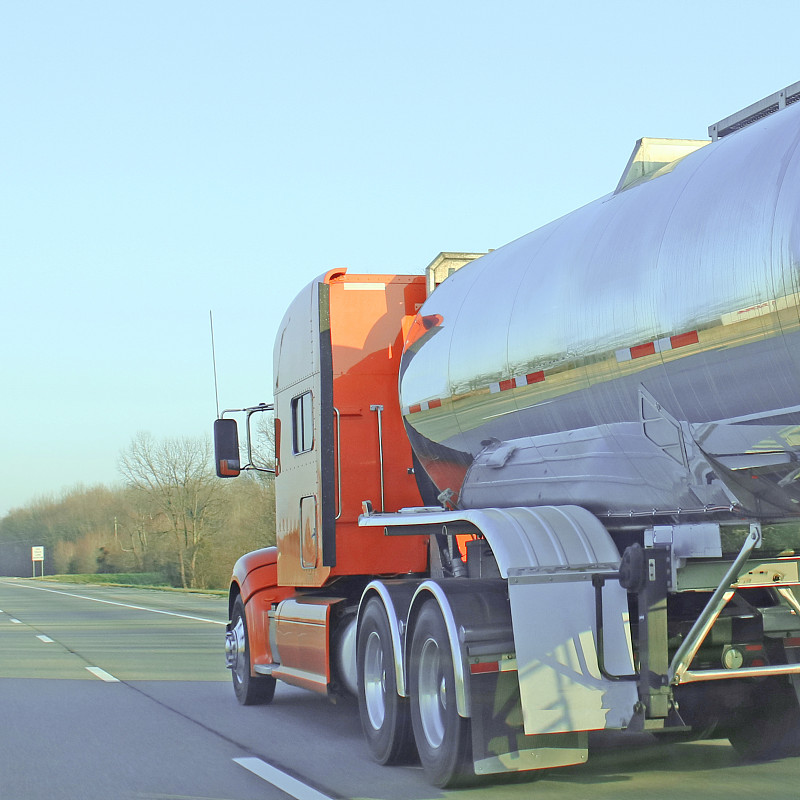 通过广州把电器邮寄到英国邓迪