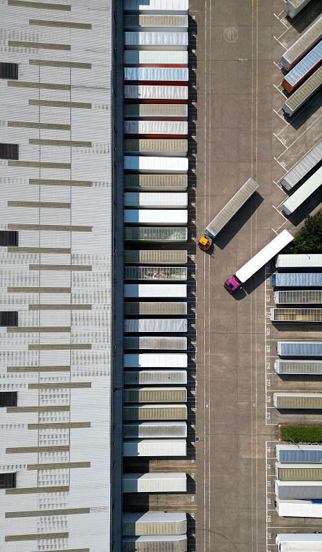 从东莞将油漆邮寄到新加坡