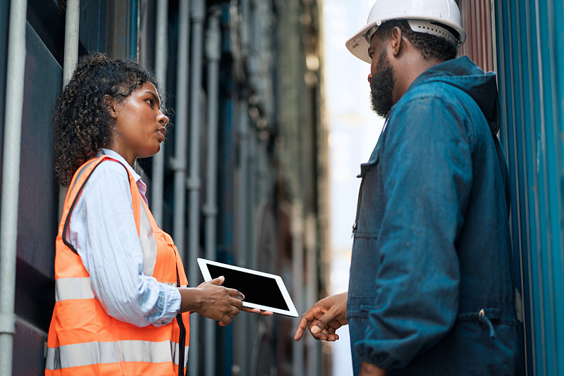 经由中国苏州将1kg东西寄到英国彼得伯勒