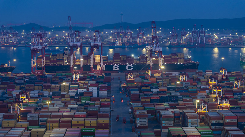 通过中国上海将体育用品寄到英国埃克塞特