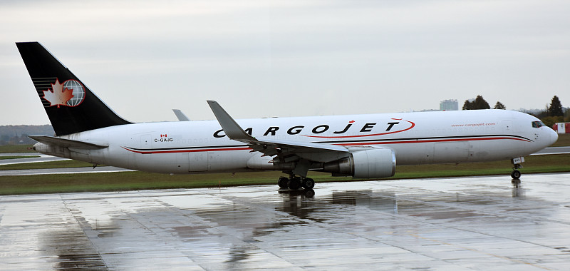 经由合肥首饰寄到新加坡