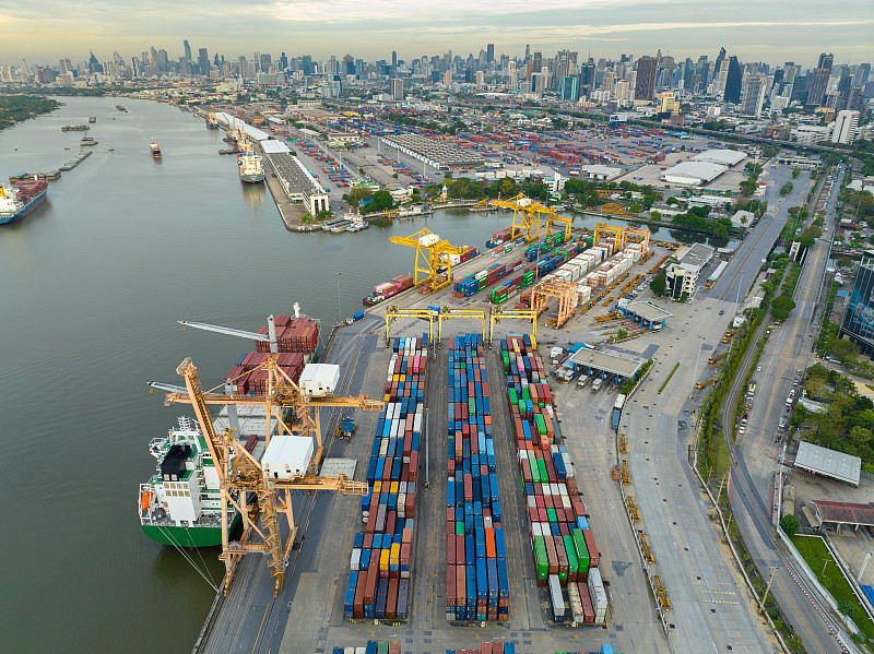 经过上海将中药丸邮寄到英国利兹