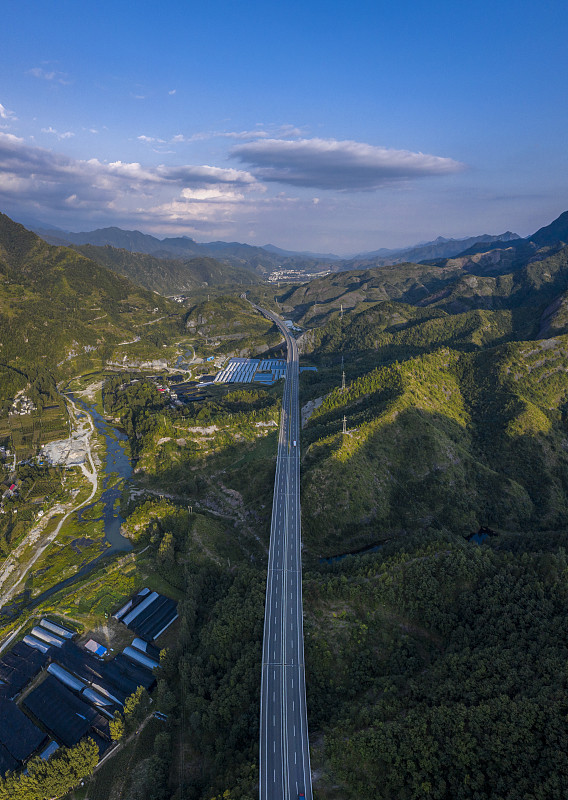 基于武汉将汽车配件邮寄到新加坡 基于武汉将汽车配件邮寄到新加坡