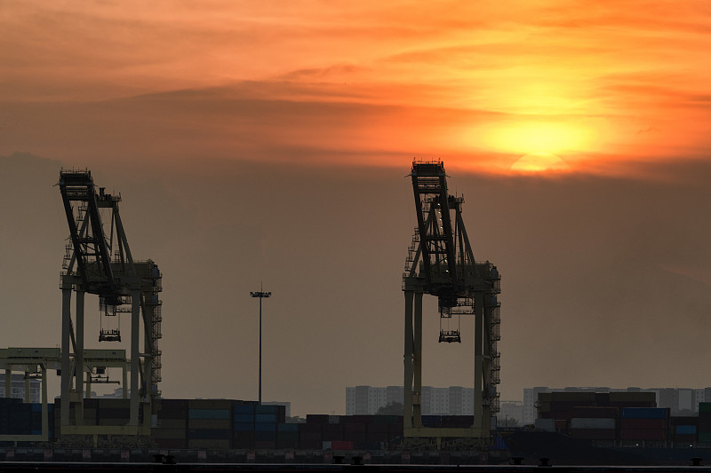 从中国深圳中国把干海参邮寄到英国布里斯托尔