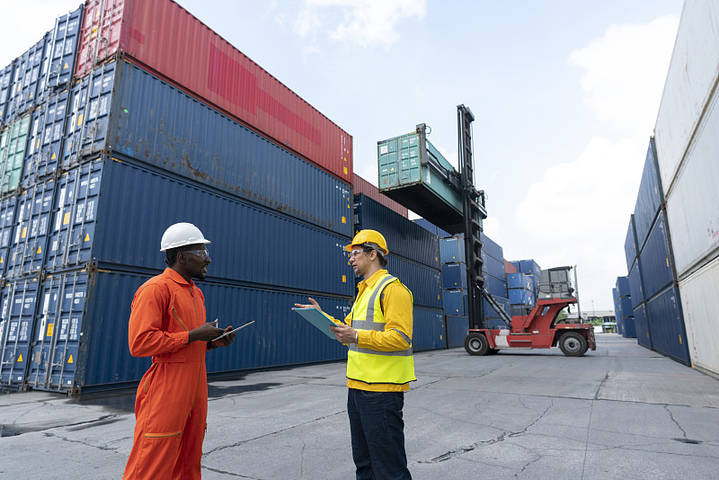 经由中国深圳工业品寄到英国曼彻斯特