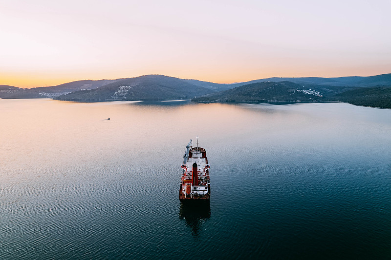 从中国福州把黄金寄到英国