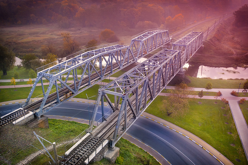 经由南京将平板电脑 iPad邮寄到新加坡