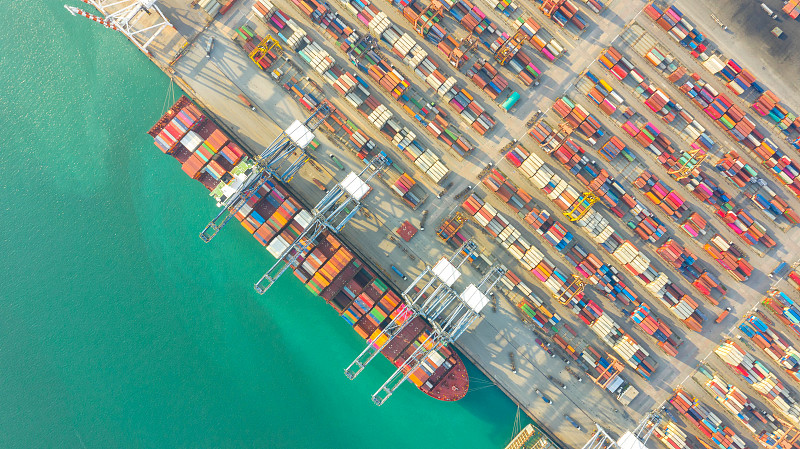 经由深圳将仿牌寄到新加坡