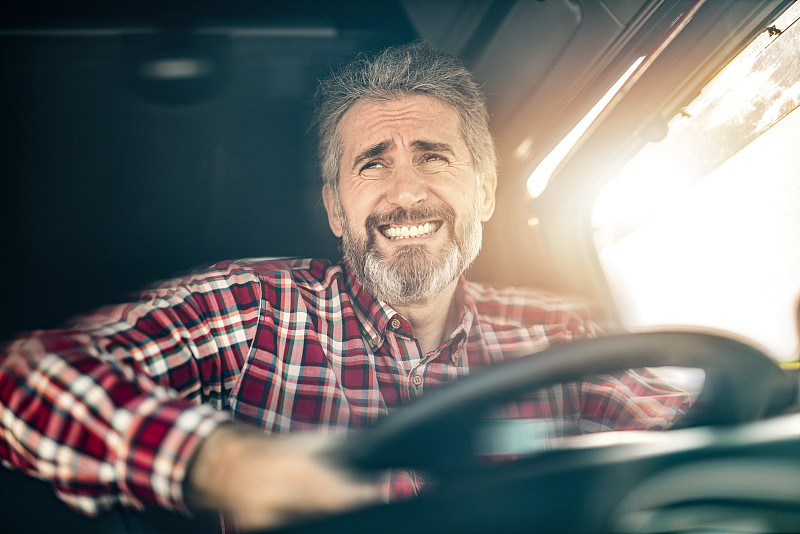 经过宁波将单身证明邮寄到英国北安普顿 经过宁波将单身证明邮寄到英国北安普顿