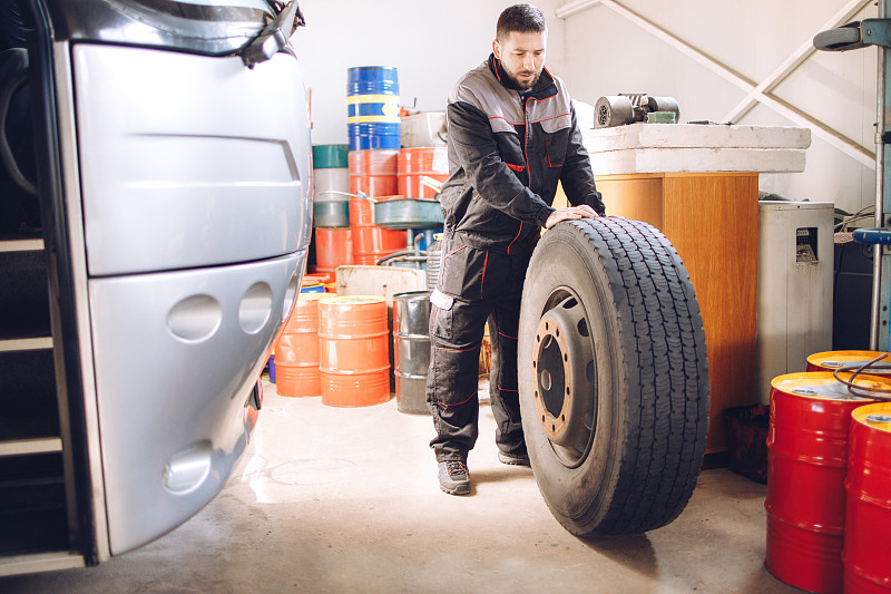 中国沈阳到新加坡空运城市专线