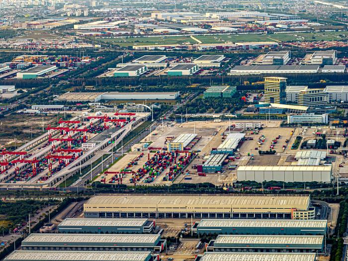 深圳市鑫国荣速腾物流有限公司