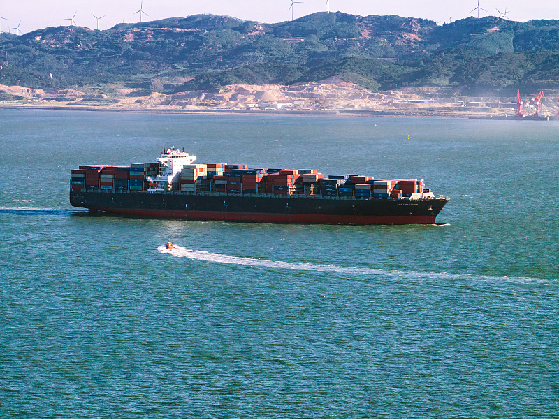 中国哈尔滨新加坡门到门城市专线