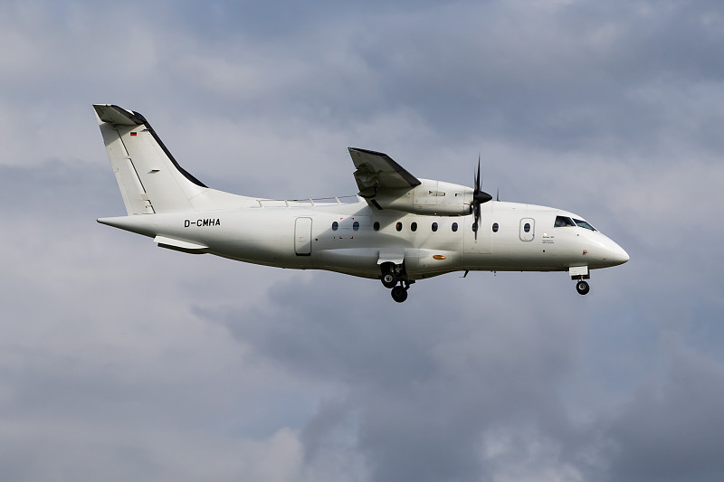 深圳新加坡UPS快速专线