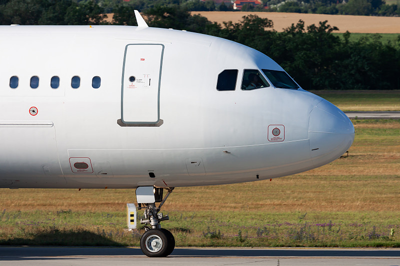 上海到新加坡双清包税专线