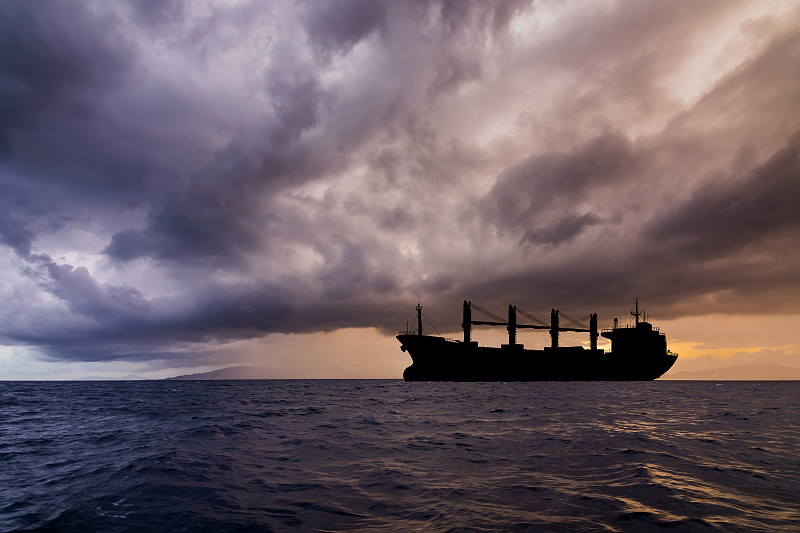 中国天津新加坡门到门专线