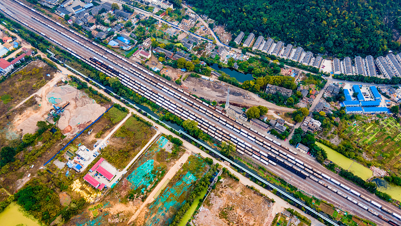 东莞新加坡空运派城市专线