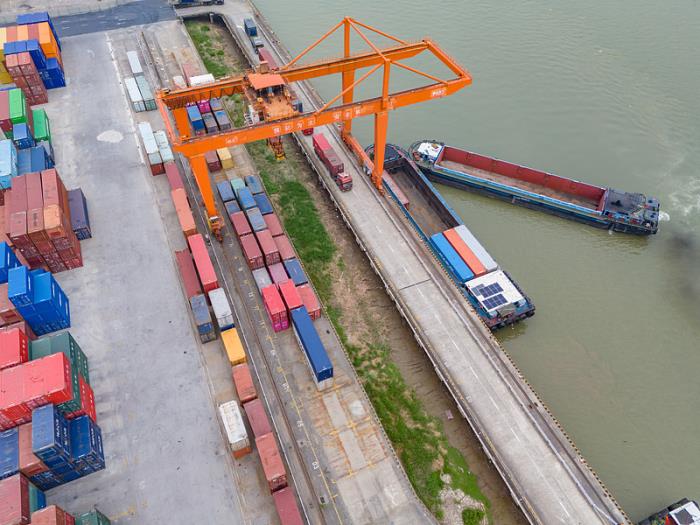 佛山顺德国通物流城有限公司