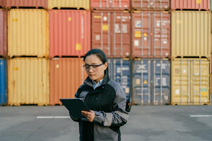 深圳市万荣物流有限公司 深圳市万荣物流有限公司