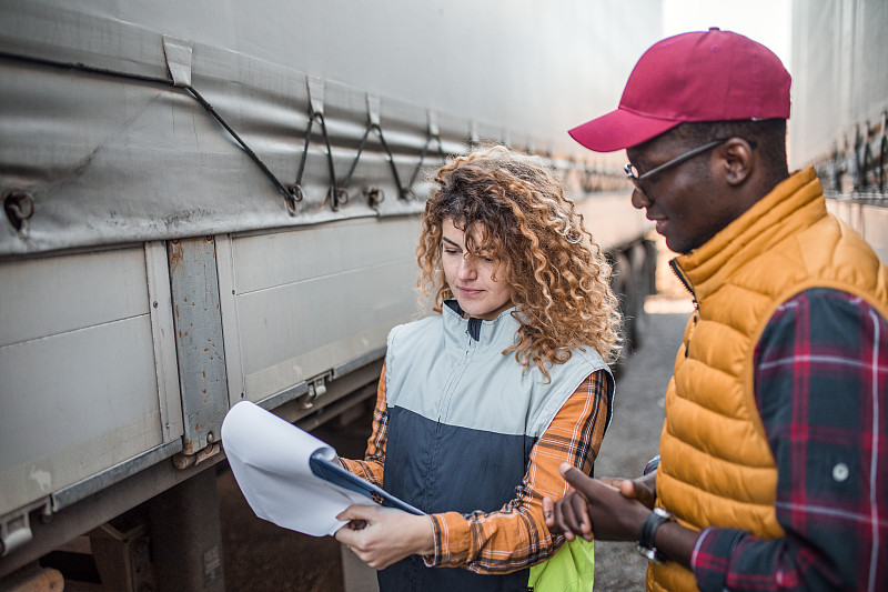 中国郑州新加坡整柜海运专线