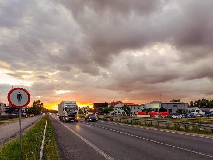 南宁震洋物流有限公司