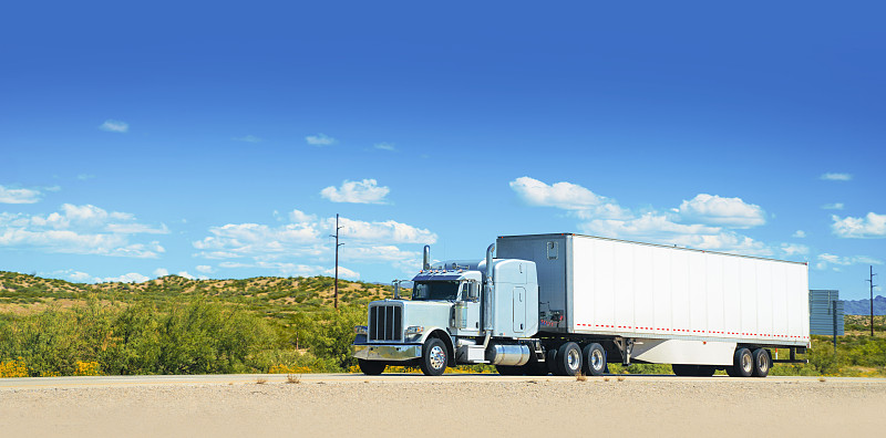 经由中国沈阳把喷雾邮寄到韩国义王市