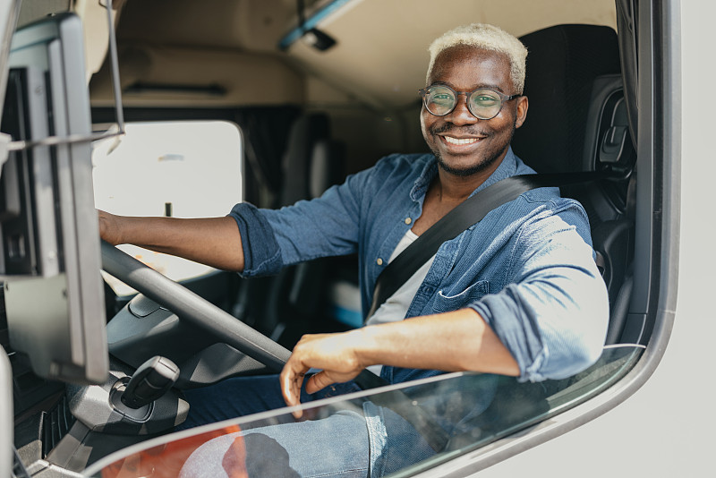 经过中国广州把牙膏邮寄到韩国世宗