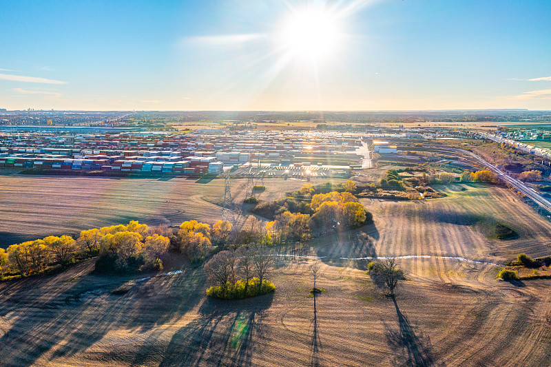 通过中国苏州将礼品邮寄到韩国广州市