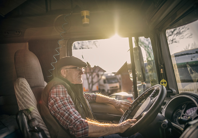 中国广州海运物流到抵达韩国永川市货运