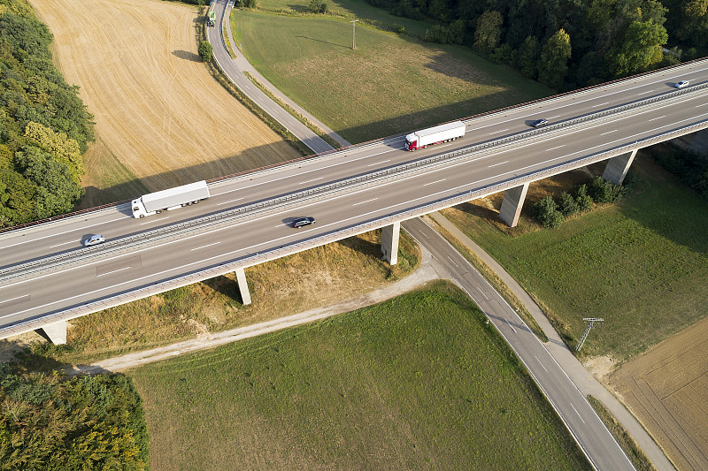 杭州空运物流到快递到韩国东豆川市配送