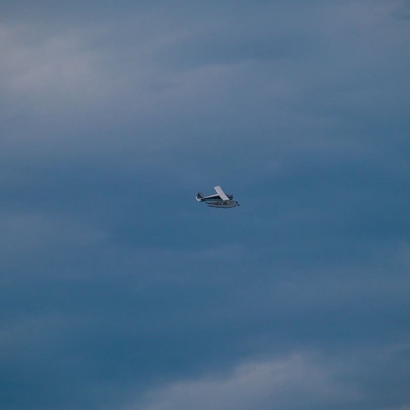 经过佛山把红酒邮寄到韩国西归浦市 经过佛山把红酒邮寄到韩国西归浦市