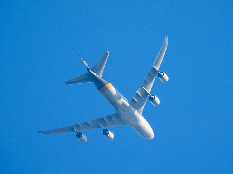 从乌鲁木齐螃蟹寄到韩国东豆川市