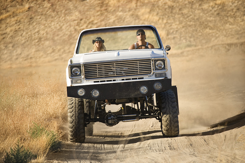 中国东莞海运快件至速递到韩国东豆川市运输