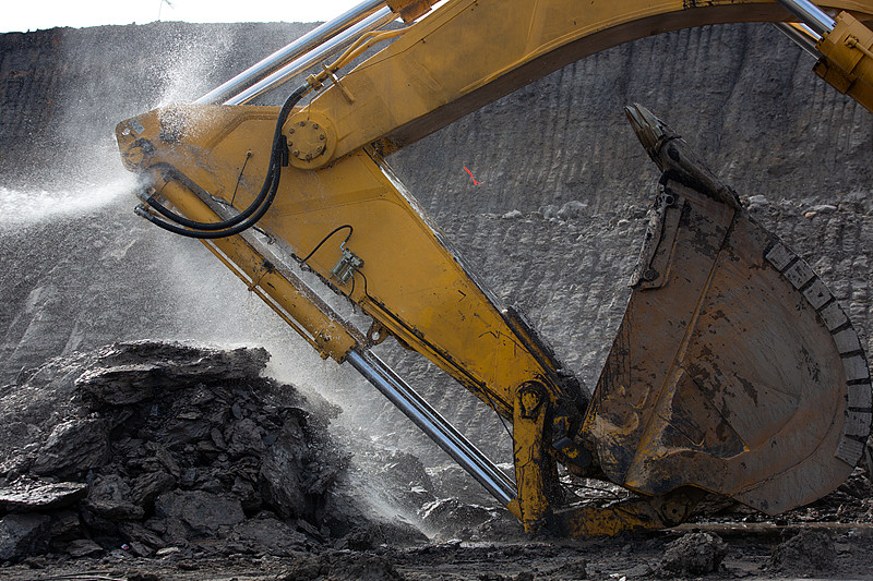 经过中国香港将黄金邮寄到韩国富川市