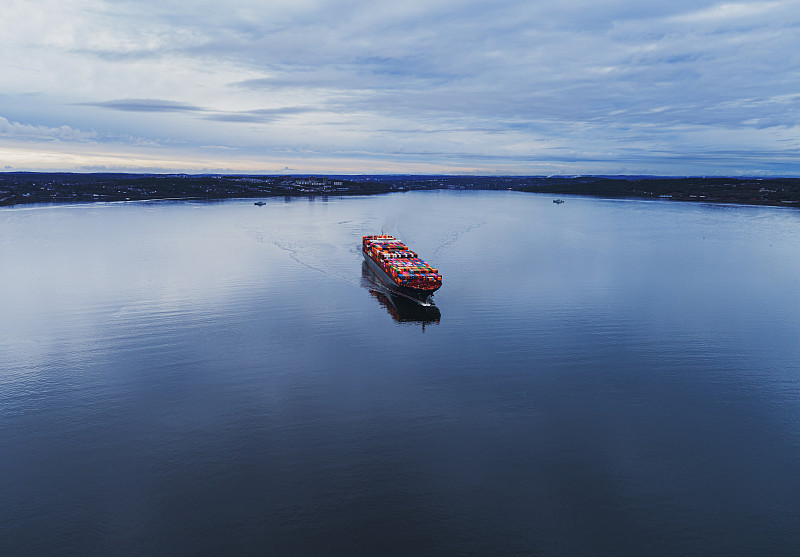经过香港把化工品邮寄到韩国三陟市