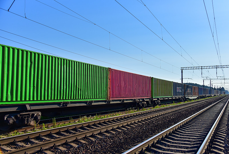 通过中国广州干海参邮寄到韩国金浦市