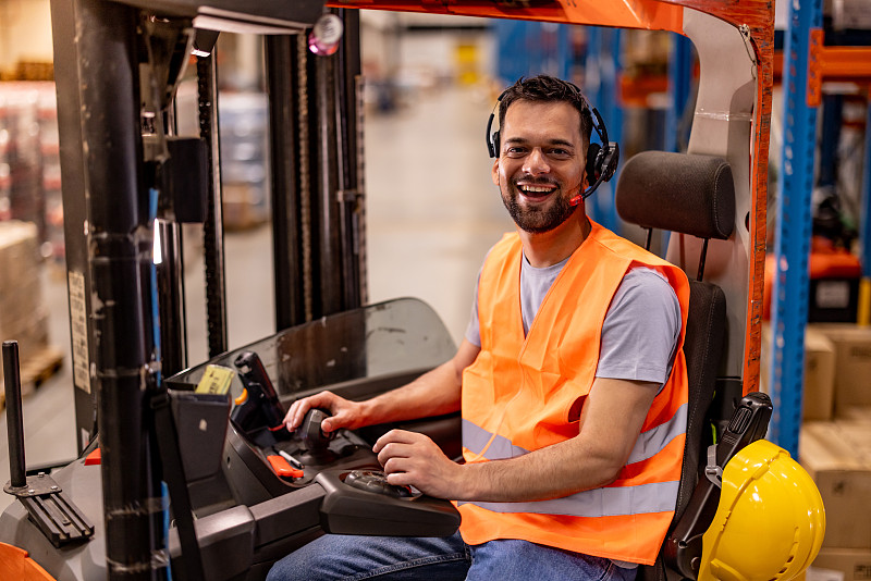 中国乌鲁木齐通过轮船送至到韩国原州市快速物流