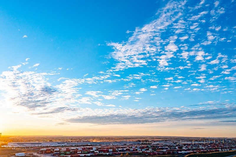 经过中国上海将沐浴露寄到韩国龟尾市