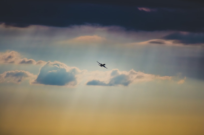 经由广州把护照寄到韩国天安市