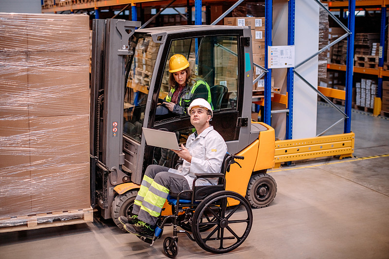 中国上海抵韩国华城市空运城市专线