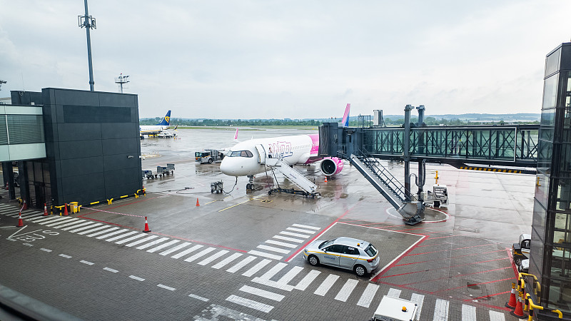 昆明韩国龟尾市UPS城市专线