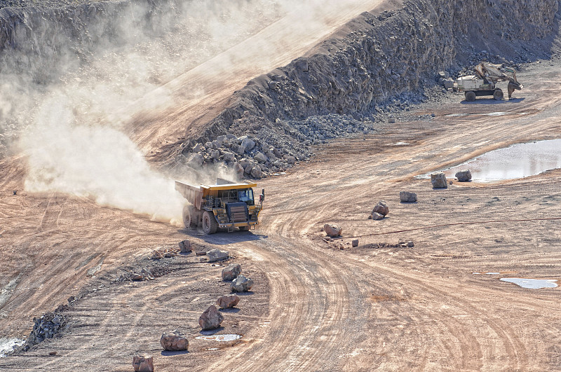 中国深圳韩国抱川市铁路联运城市专线