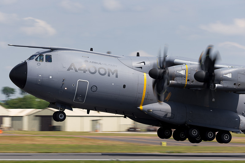 深圳到加拿大红鹿市海运派专线