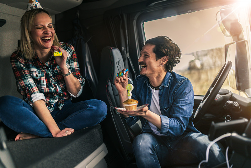 南宁至加拿大兰里整柜空运专线