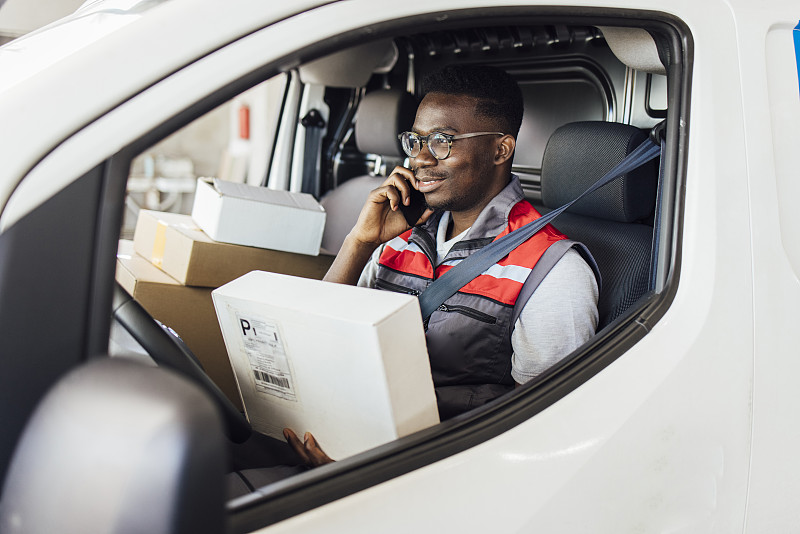 中国广州至加拿大高贵林空海联运城市专线