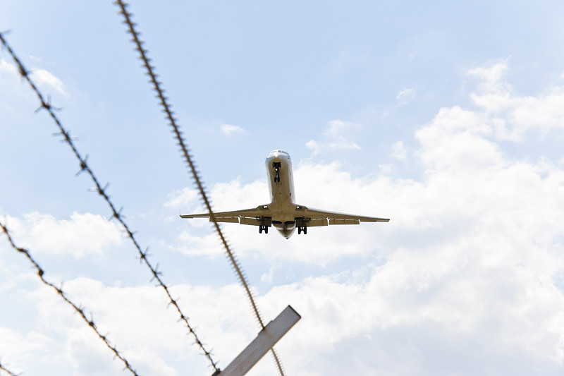 深圳加拿大本拿比空运派专线