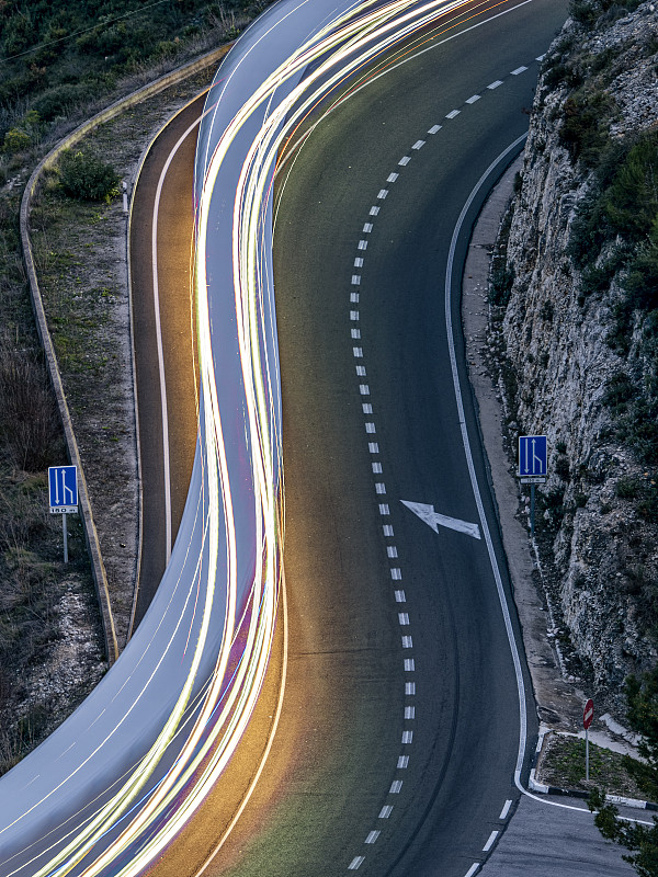 中国大连到加拿大拉瓦尔海空联运快速专线