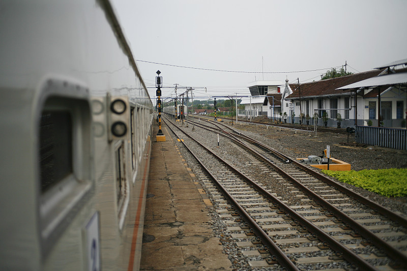 中国深圳加拿大蒙特利尔拼箱空运城市专线
